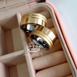 Alianças de Casamento 10mm reta com diamantado